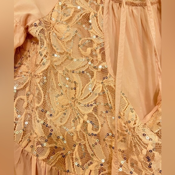 Soie’blu Embellished Lace Blouse size L - Picture 7 of 8